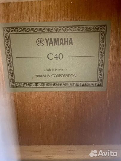 Гитара Yamaha c40
