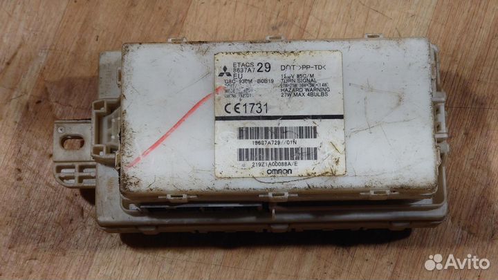 Блок управления часами и сигнализацией PS/2 mitsub