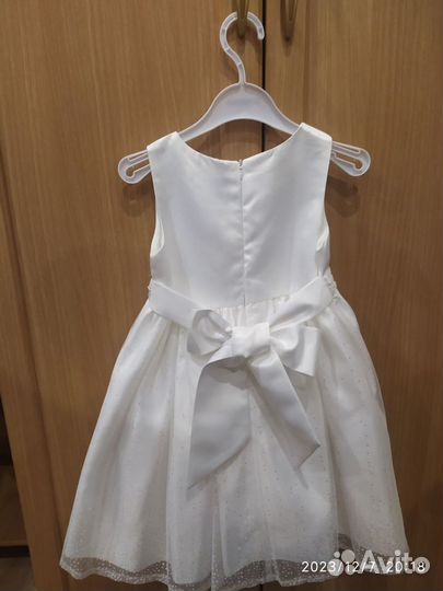 Белое платье для девочки 110-116