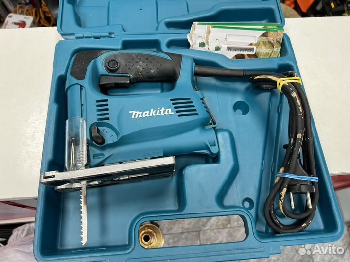 Лобзик Makita 4329