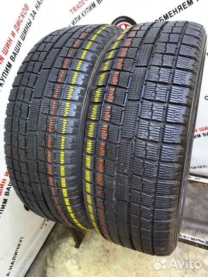 Toyo Observe Garit KX 215/55 R17 94Q