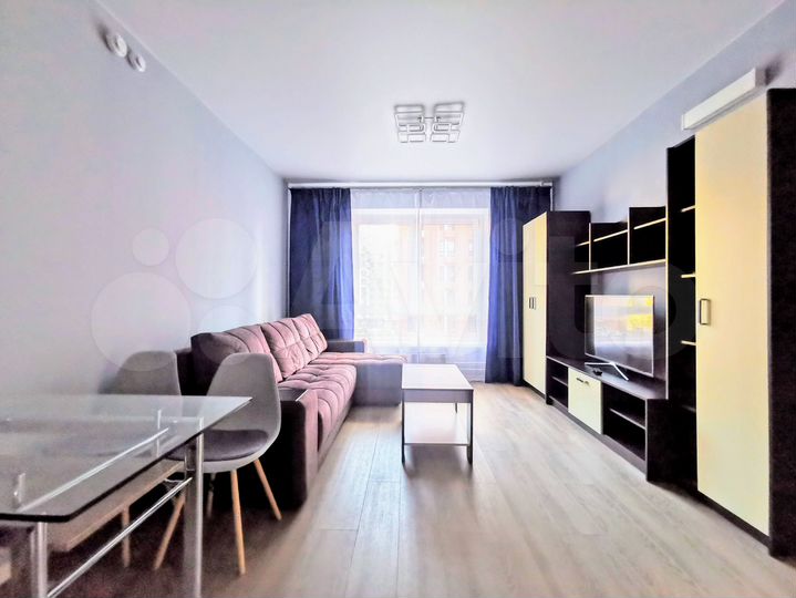 2-к. квартира, 60 м², 4/15 эт.