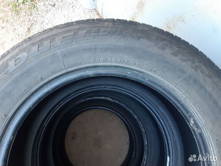 Bridgestone Dueler H/P 225/65 R17