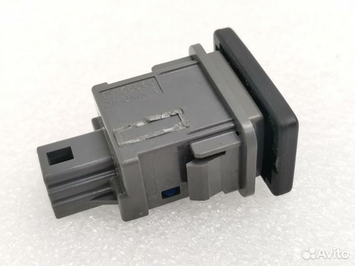 Кнопка Toyota Rav4 CA40 2.2 2adfhv 2018