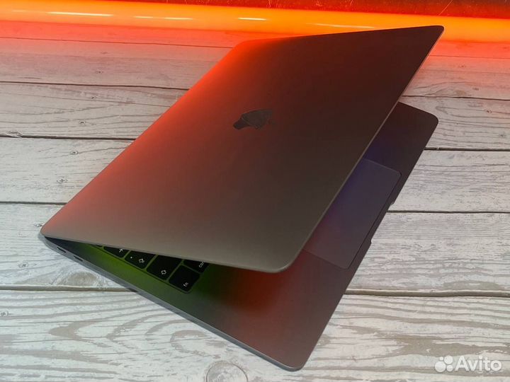 Macbook Air новый