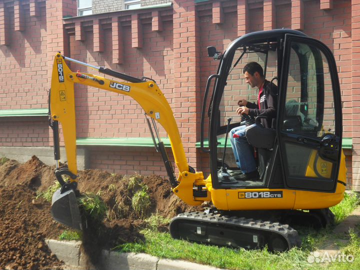 Экскаватор Погрузчик JCB/ гидромолот