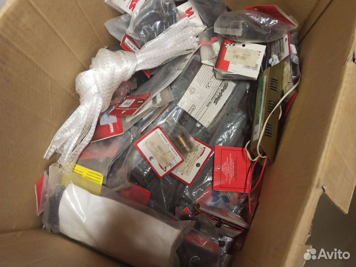 Traxxas revo запчасти для р/у машин