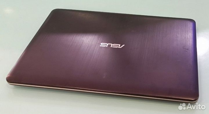 Asus X541 (4 cores/GT810)