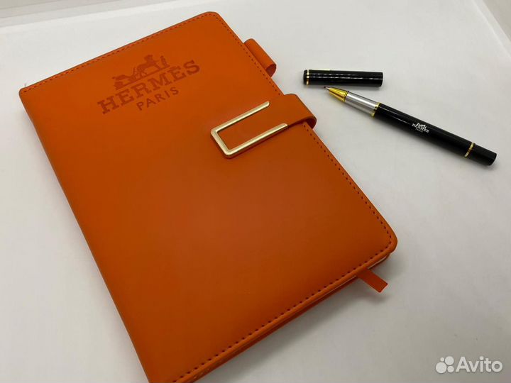 Блокноты с ручкой-роллером Burberry-Hermes-Coach