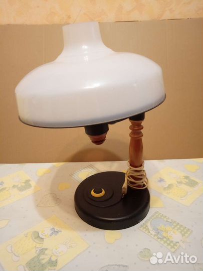 Светильник для одной лампы