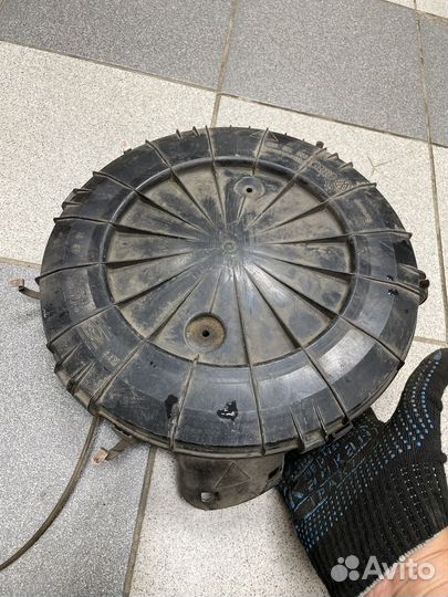 Корпус воздушного фильтра audi 100 026129607d