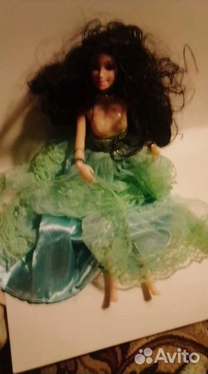 Кукла в хор, сост