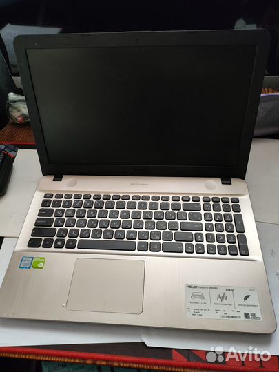 Ноутбук Asus VivoBook Max X541U