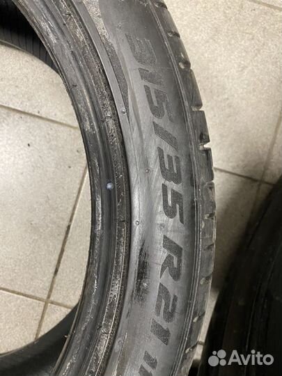 Pirelli P Zero 275/40 R21 и 315/35 R21