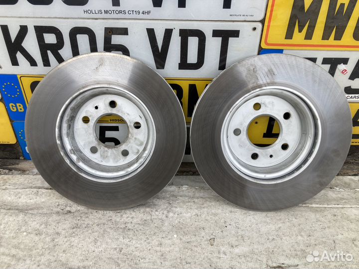 Диск тормозной передний Audi A4 B8