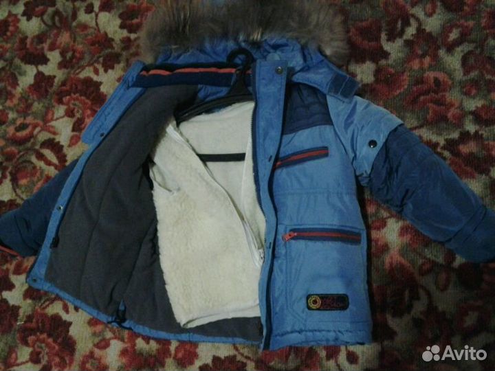 Продам куртку