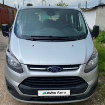 Ford Tourneo Custom 2.2 MT, 2017, 250 000 км, с пробегом, цена 2 300 000 руб.