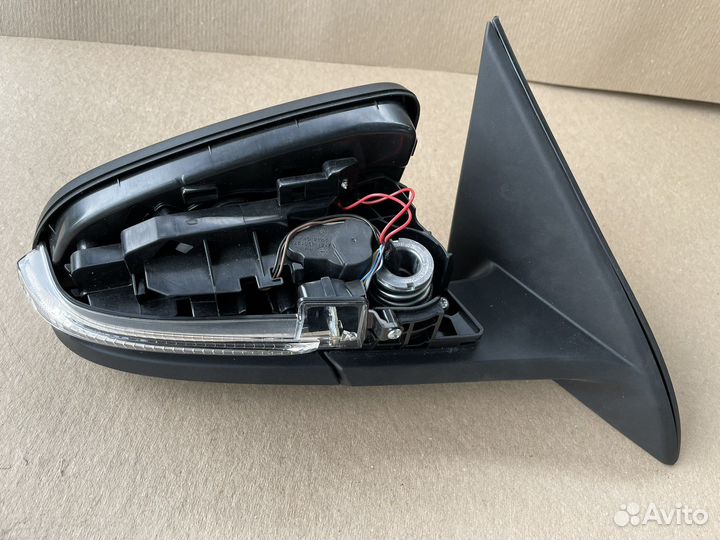 Зеркало правое Веста со складыванием