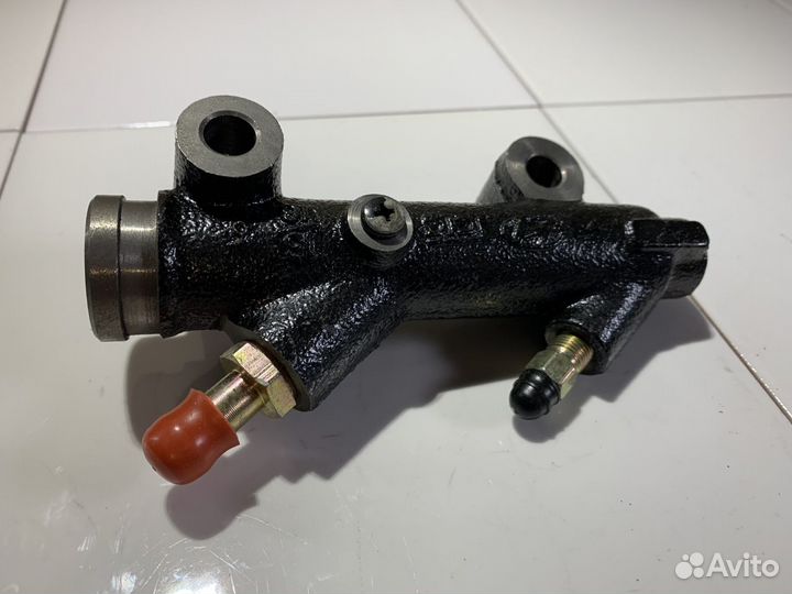 Цилиндр сцепления главный Hyundai AeroTown 97