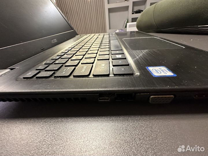 Ноутбук Acer travelmate p259