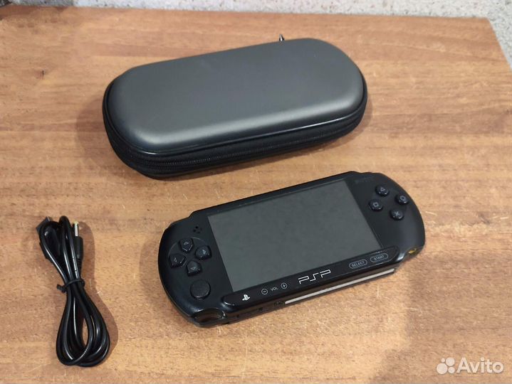 Sony PSP + 1500 игр