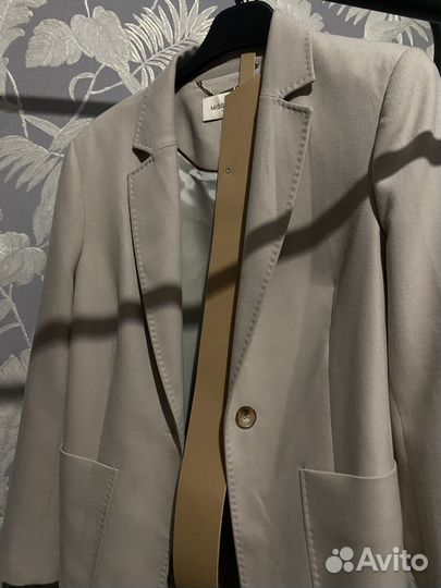 Костюм женский