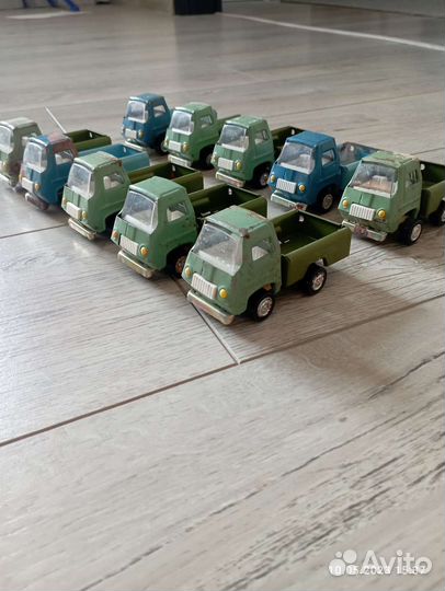 Машинки одним лотом 10шт металлические