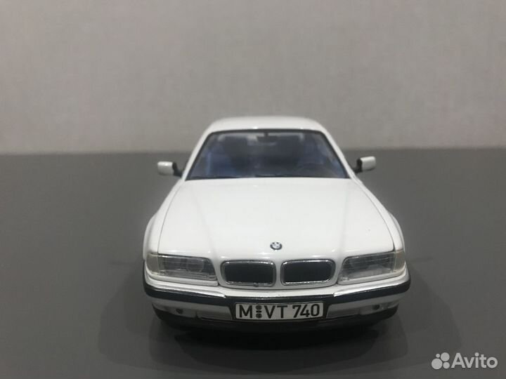 BMW E38 E39 5er 7er Paul's Model Art масштаб 1:24