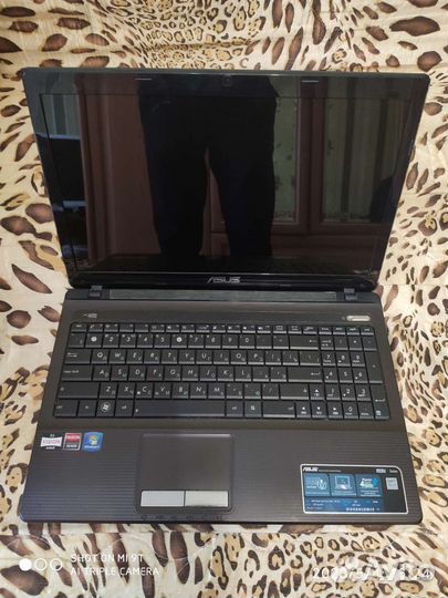 Ноутбук asus x53u