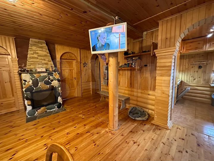 Дом 190 м² на участке 25 сот.