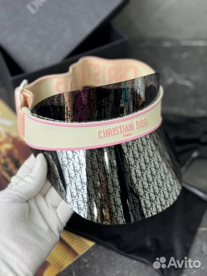 Козырек Christian Dior