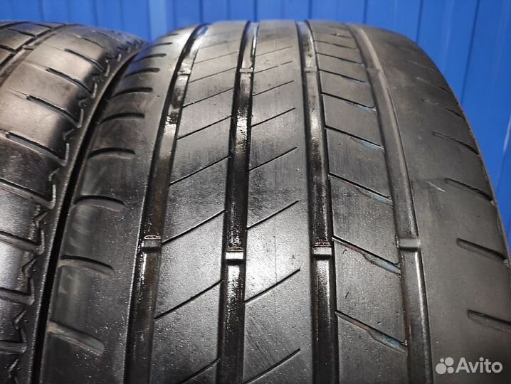 Bridgestone Alenza 001 275/45 R20 и 305/40 R20