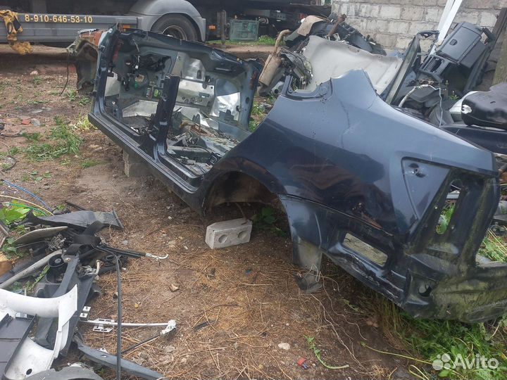 Крыло заднее левое granta