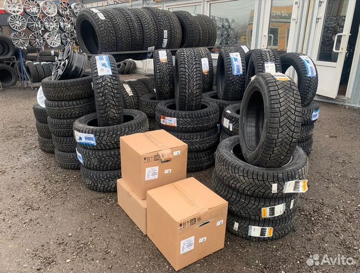 Goodyear EfficientGrip 2 SUV 275/50 R21