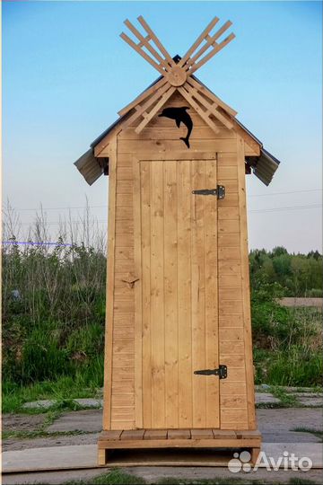 Уличный туалет деревянный BLU784