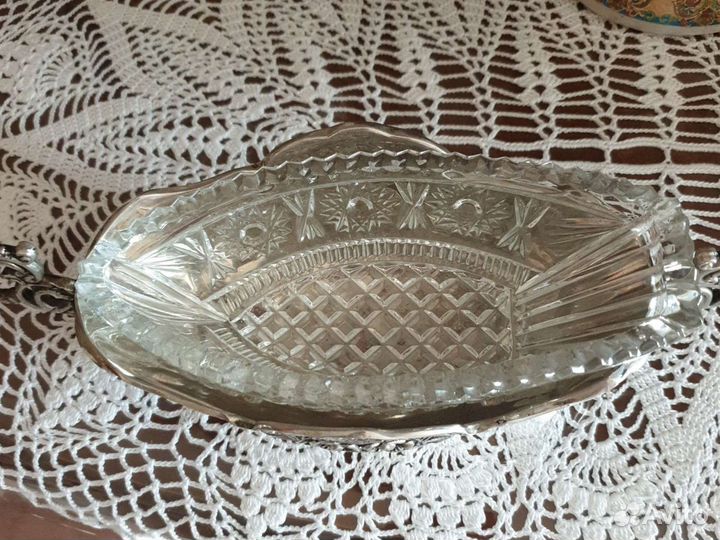 Антикварная икорница,салатник.Германия