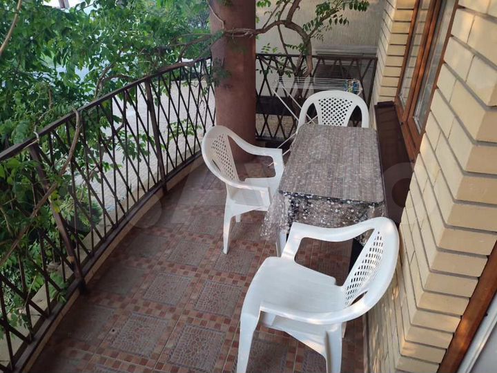 Комната 14 м², 2/3 эт.