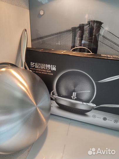 Сковорода Вок,из нержавеющей стали,30 см,новая