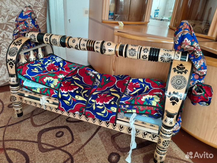 Бешик колыбель гахвора