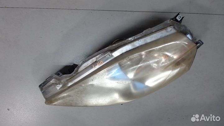 Фара (передняя) Nissan Leaf, 2011