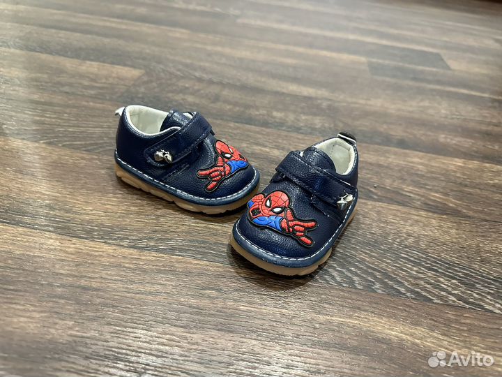 Ботинки пинетки обувь тапочки лапти пинетки