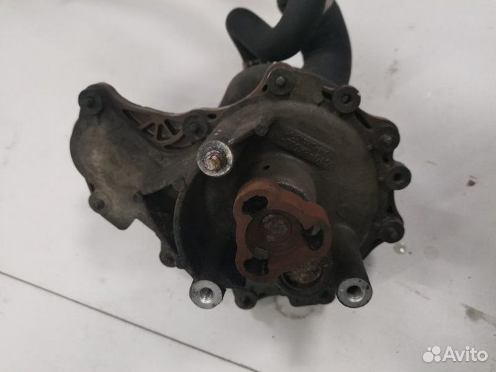 Помпа - Ford Transit фургон drfd 2013
