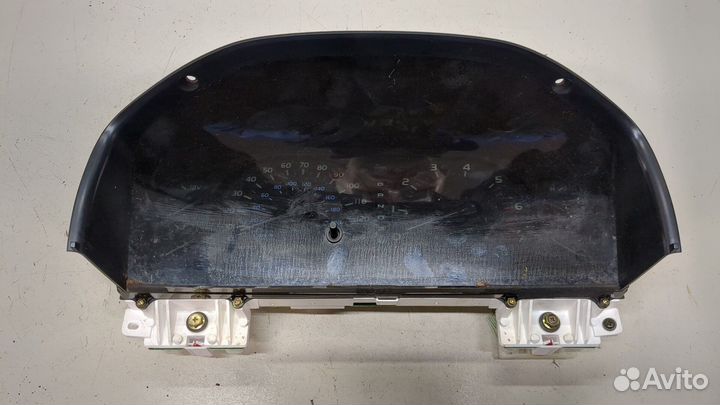 Щиток приборов Lexus LX, 2000