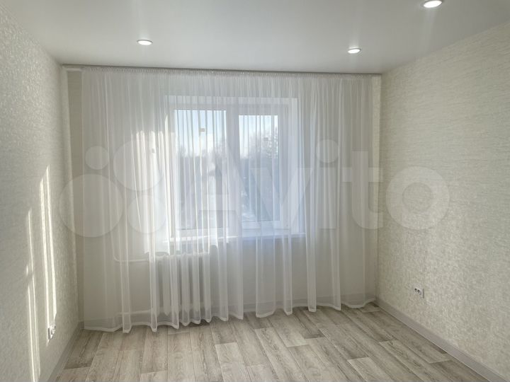 2-к. квартира, 50 м², 6/9 эт.