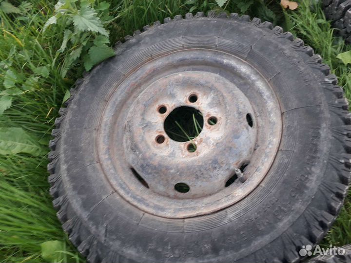 Колеса на луаз