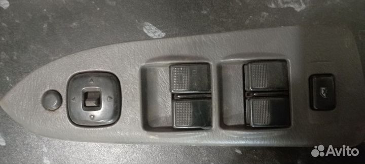 Запчасти для Мазда 323