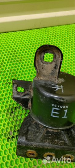 Подушка двигателя Chevrolet Aveo T250 правая 1.4