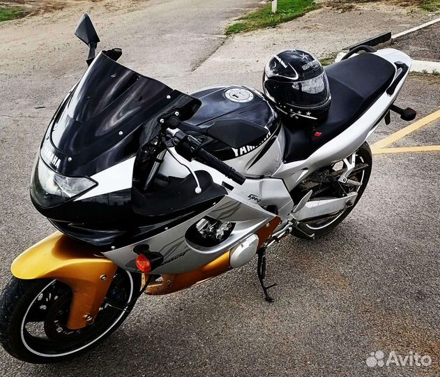 Yamaha YZF600R Thundercat