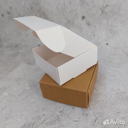 Картонные коробки 7х7х3 см