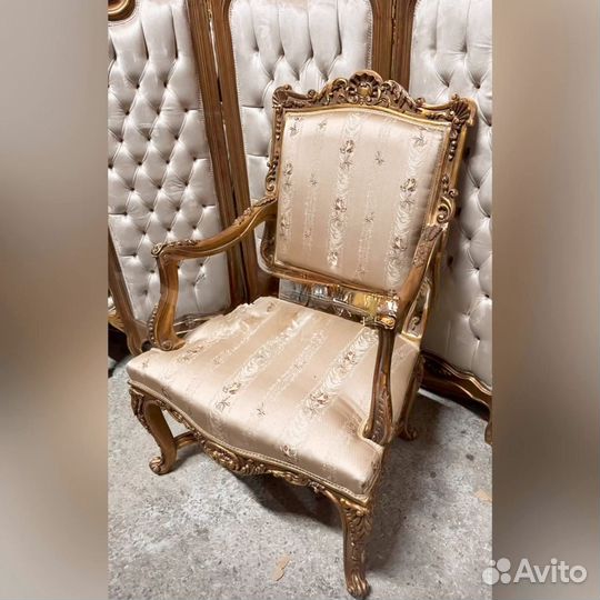 Винтажные Кресло в стиле Людовика XV 2 штуки